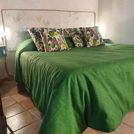 Casa Monviso Le Fuoriserie Palermo Kültér fotó